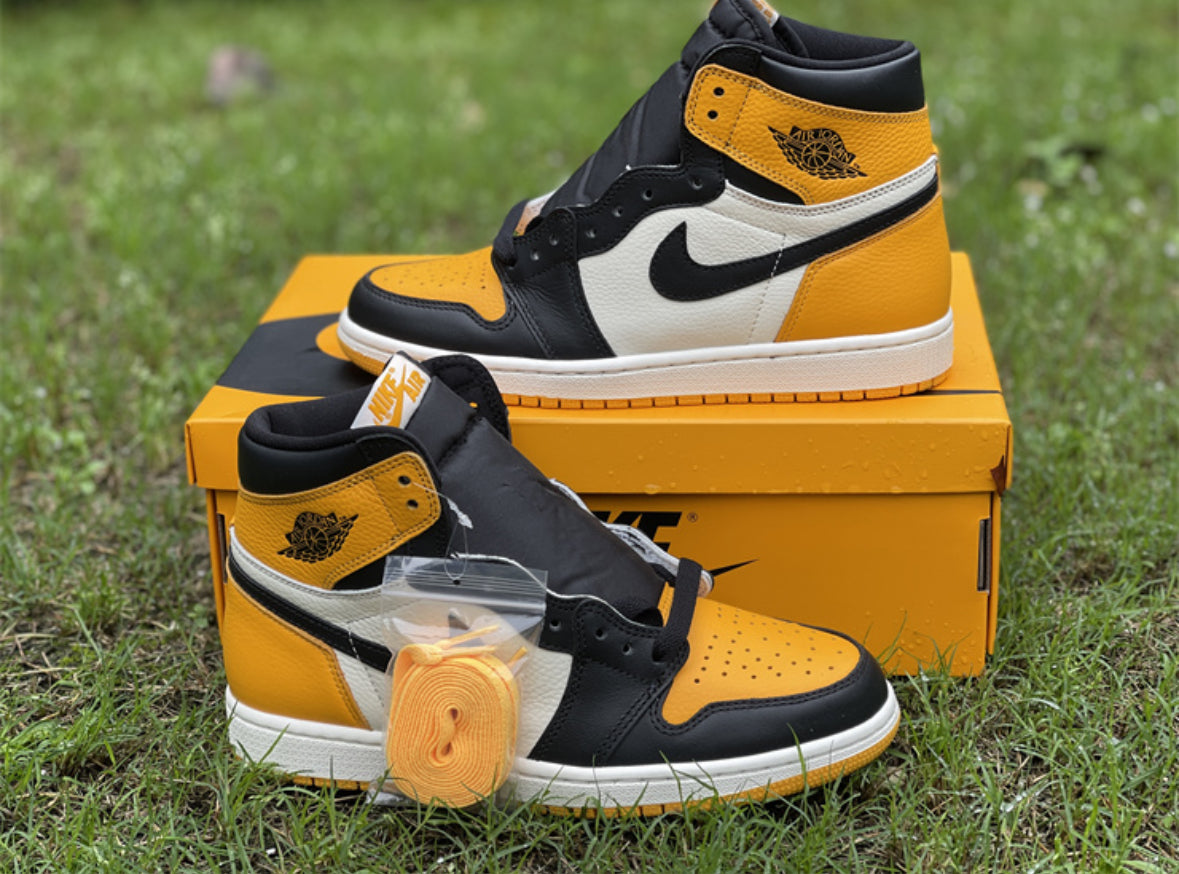 Air Jordan 1 "Yellow Toe"